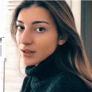 Studentessa universitaria per ripetizioni private di inglese